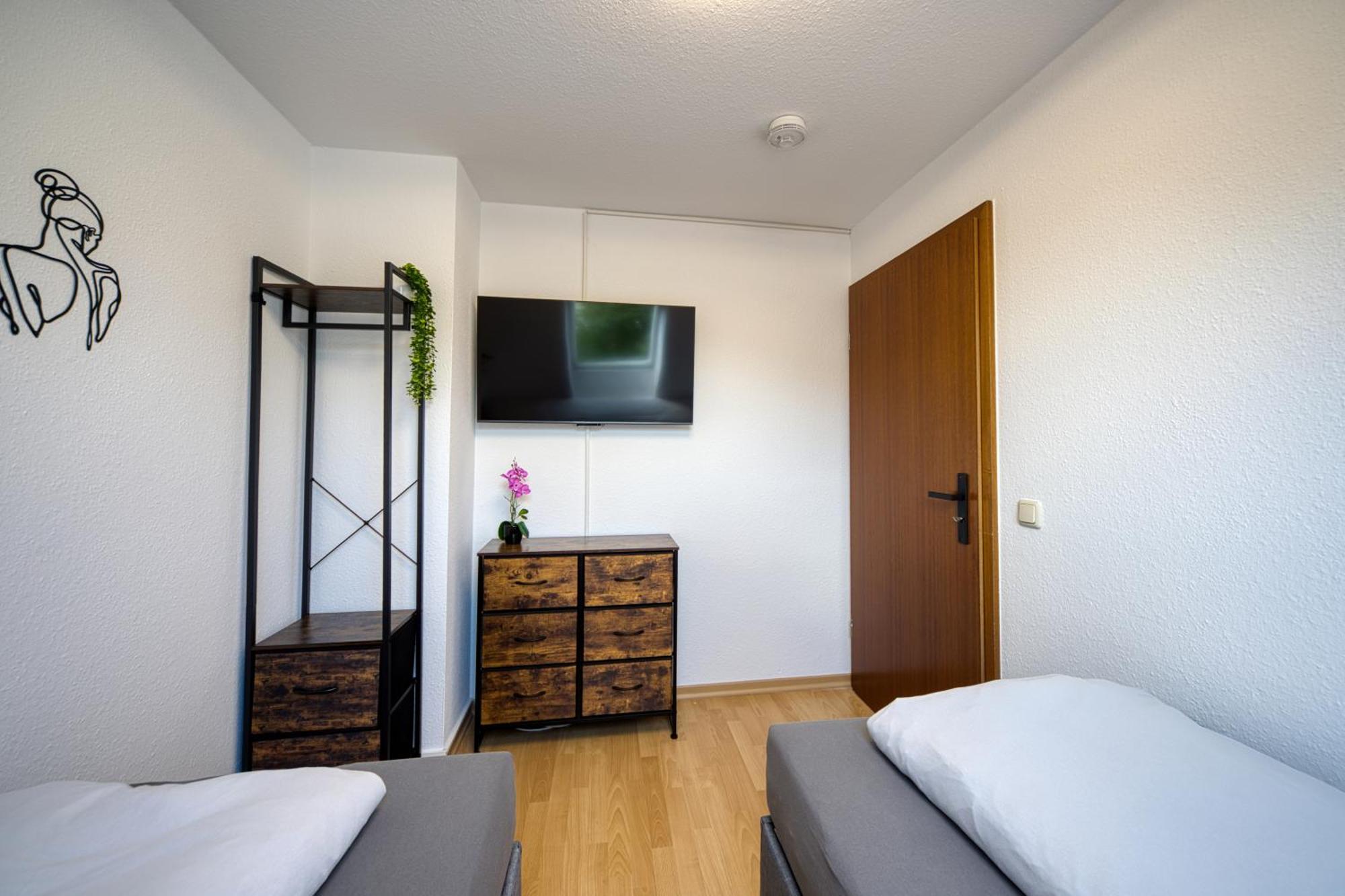Dresdenstay 3 Schlafzimmer 2 Baeder Balkon Kamin Ps4 Apartment Dresden